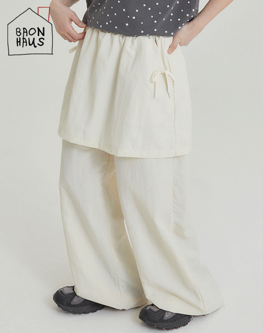 [4일간 new 5% sale] [BAONHAUS] 페이먼 나일론 레이어드 스커트 팬츠 (2color)