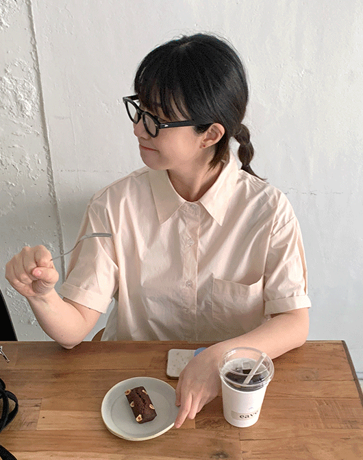 츠이타 롤업 포켓 반팔 셔츠 (4color)